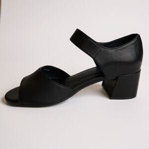 Eileen Fisher Women's Fey Tumbled Nubuck Leather Sandal Shoe Block Heel Size 10